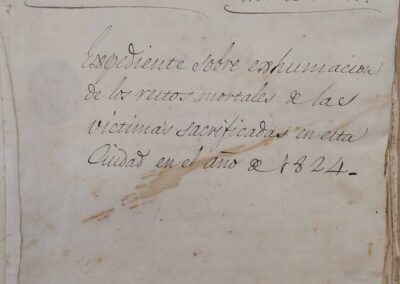 1837: Levantamiento primer cenotafio