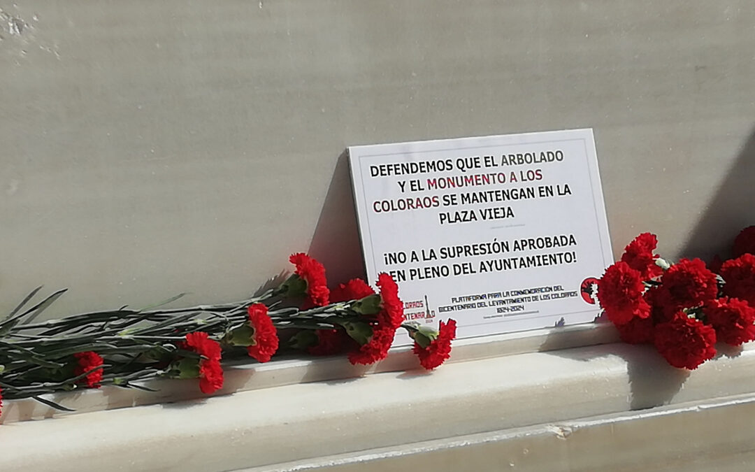 Placa en defensa del arbolado de la Plaza Vieja