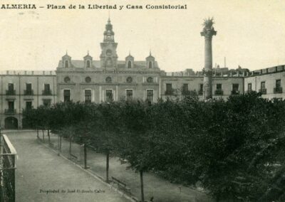 Plaza de la Libertad y Casa Consistorial Almería 1900